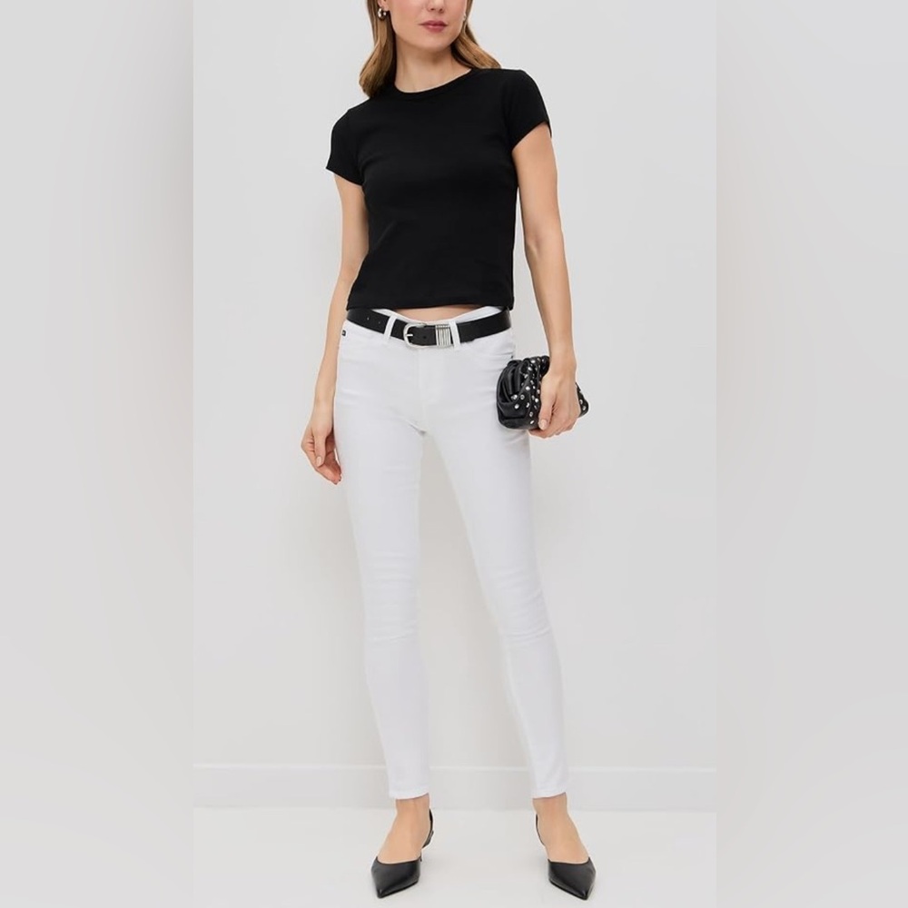 NWT AG Adriano Goldschmied white super skinny ankle jeans - women’s size 28